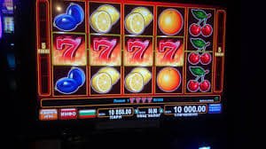 Antarmuka dashboard oppatoto 168 menampilkan permainan slot dan pertandingan olahraga
